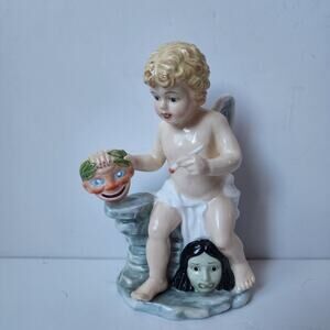 Doulton International 1983 Cherubs of the Arts Theatre Figurine Mask Painter